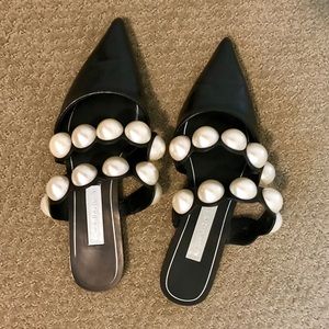 Zara Pearl Mules!